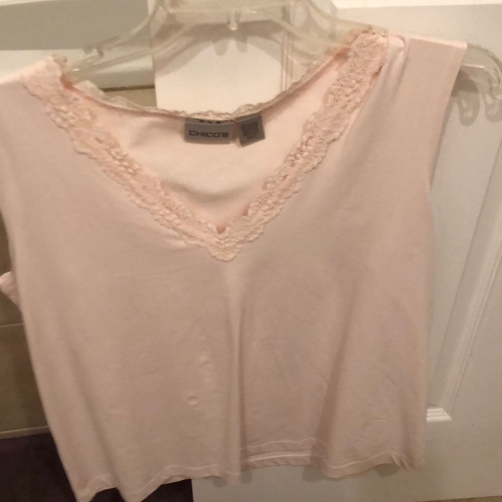 Sleeveless pink shirt